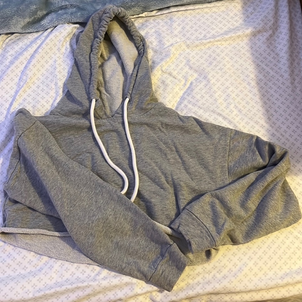 Forever 21 cropped sweatshirt